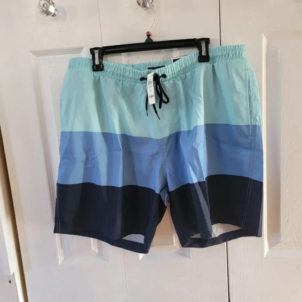 Club Room Men's Color Blocked 7